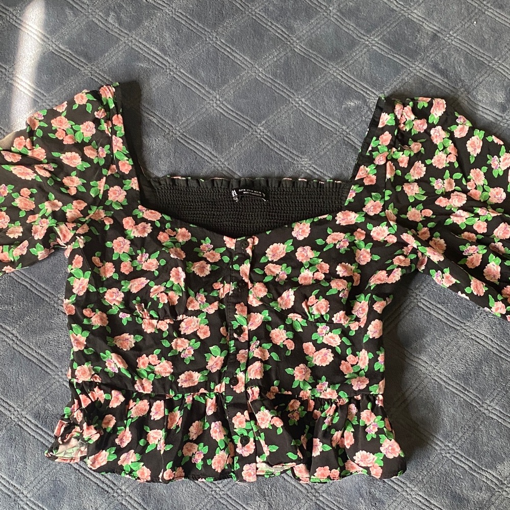 Zara Black Floral Square-Neck Crop Top with Pink Flowers